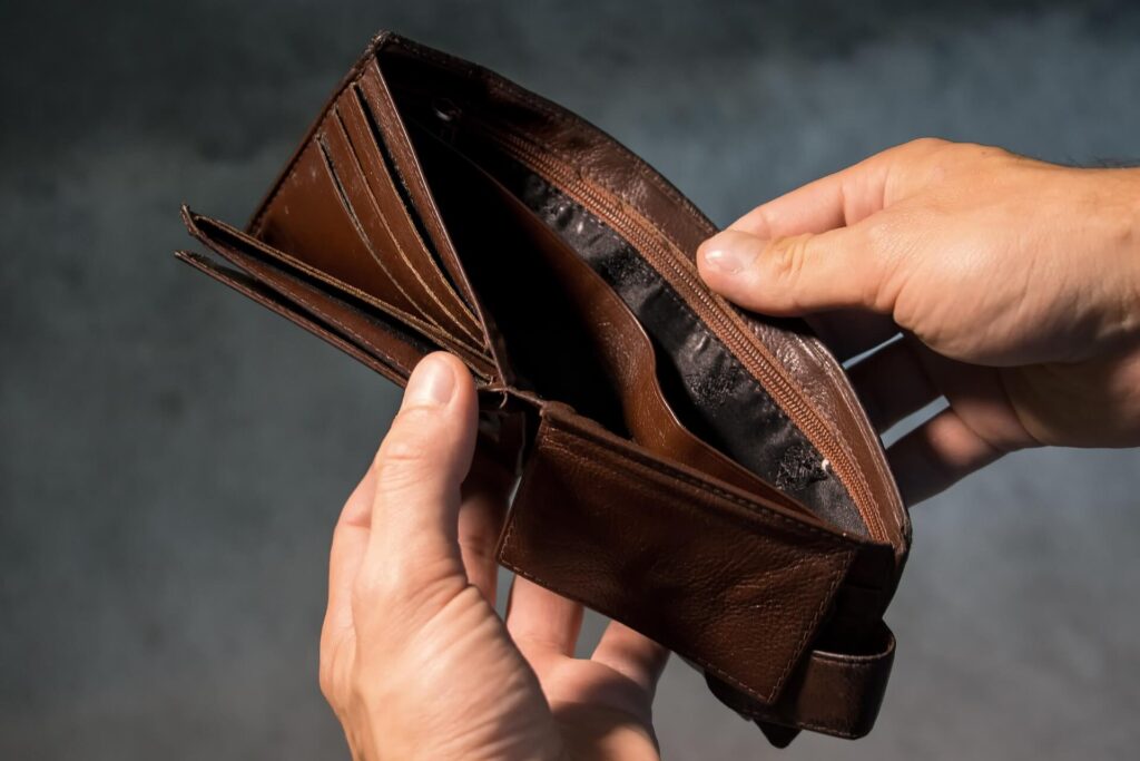 Como organizar as finanças pessoais – 8 dicas para ter o orçamento pessoal dos sonhos finanças pessoais 1 1024x683 - Como organizar as finanças pessoais – 8 dicas para ter o orçamento pessoal dos sonhos